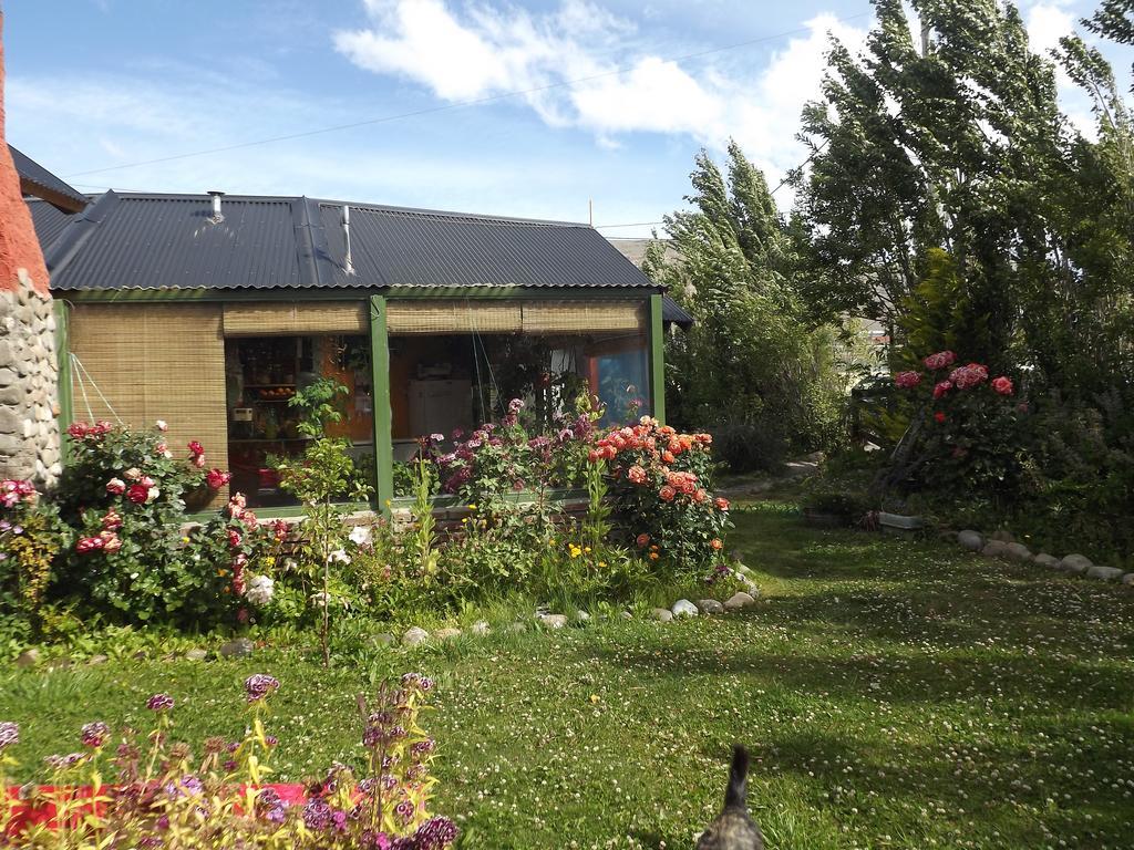 Kiritina'S House Homestay El Calafate Extérieur photo